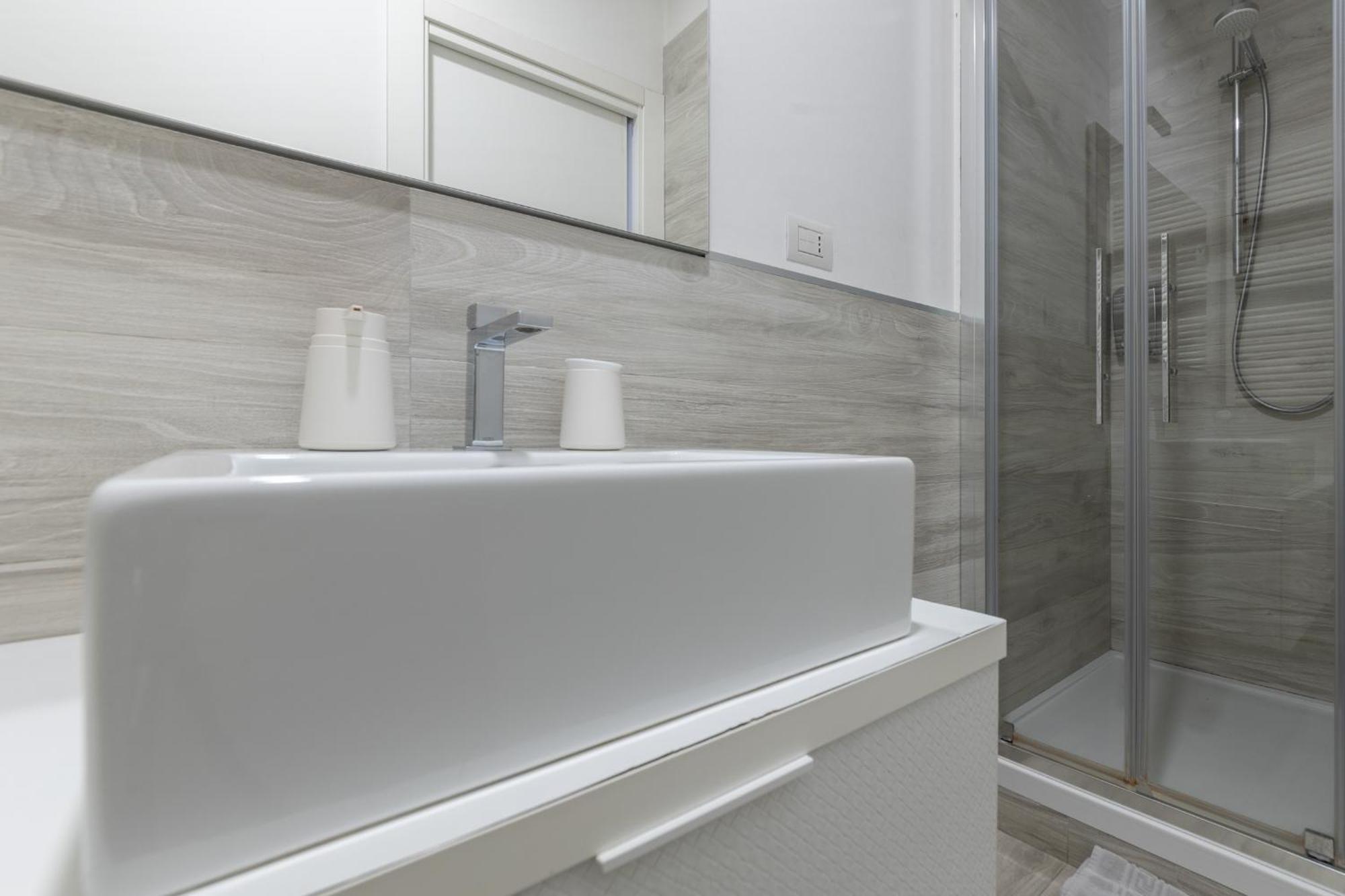 Chezromyk The Kosher B&B Milan Bagian luar foto